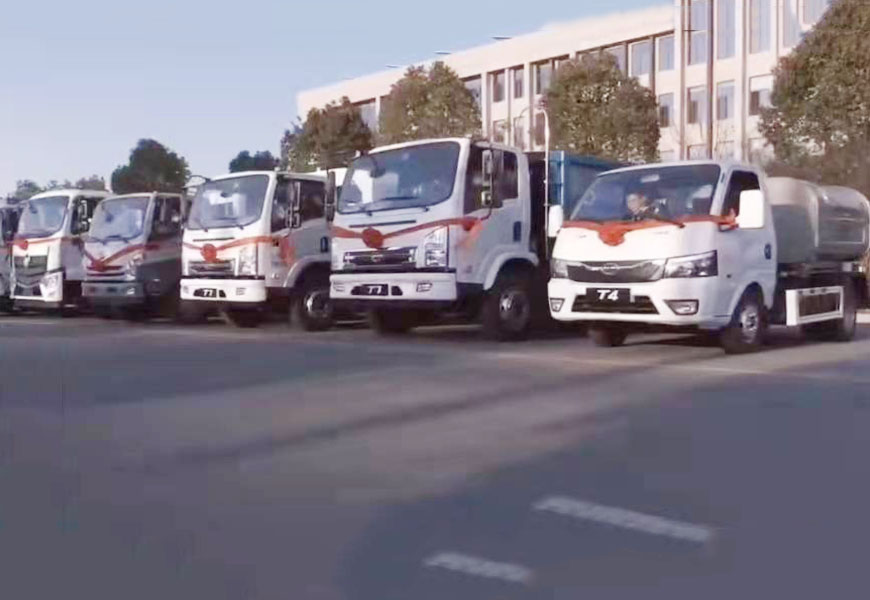 廣東政府招標批量采購程力純電動(dòng)環(huán)衛車(chē)